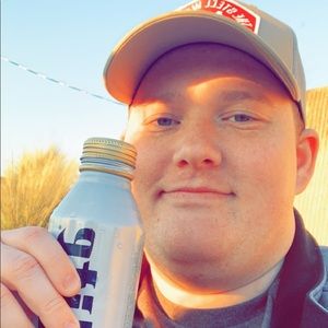 Meet your Posher, Corbin